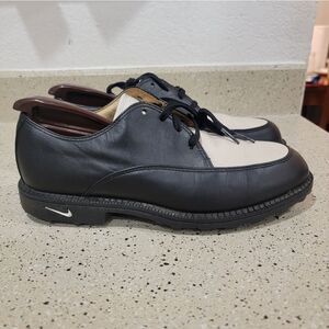 Nike Air Women's Bella Last Golf Shoes Low Lace Up Black Beige 000103-PA2 Sz 8